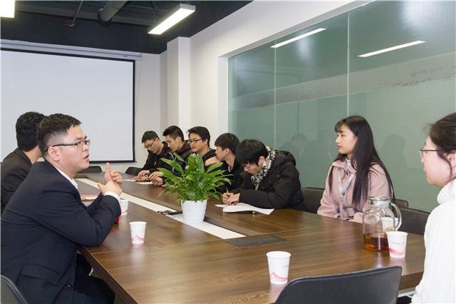 未受“裁員”潮影響，這個(gè)行業(yè)的就業(yè)前景一片大好